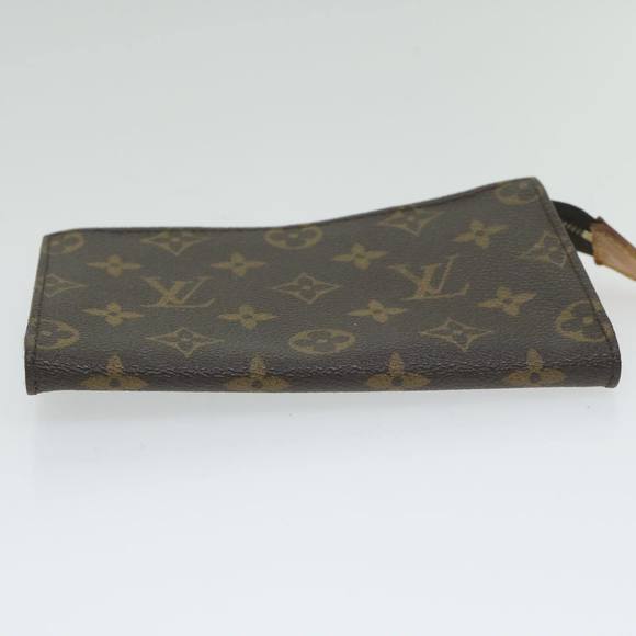 LOUIS VUITTON Monogram Bucket PM Pouch Accessory Pouch LV Auth 63930 - Picture 6 of 16